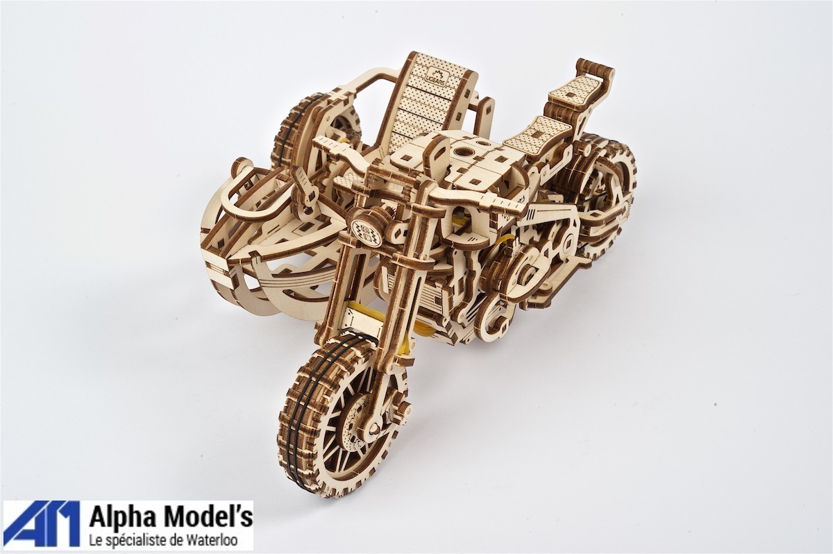 Maquette Ugears - Moto Moteur Scrambler - Construction 3D