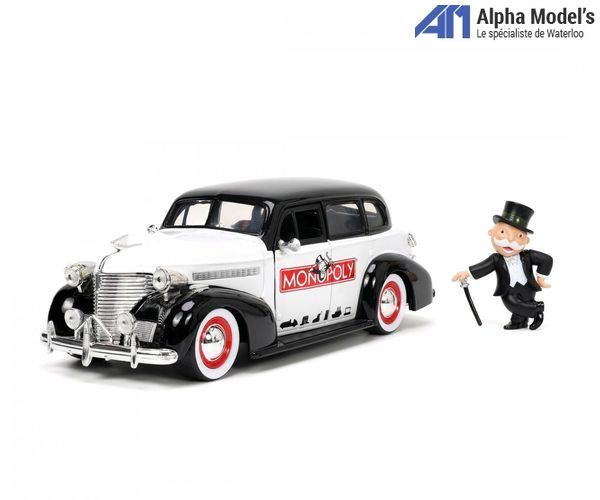 Jada Toys 33230 - Chevrolet Master w/Mr Monopoly Figure 1939